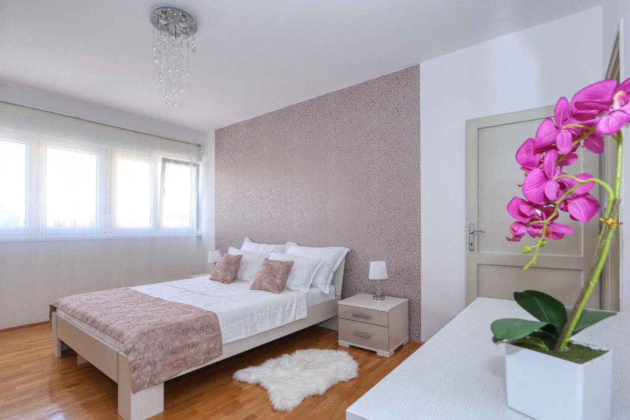 Rita Sea View Apartment 扎达尔 外观 照片