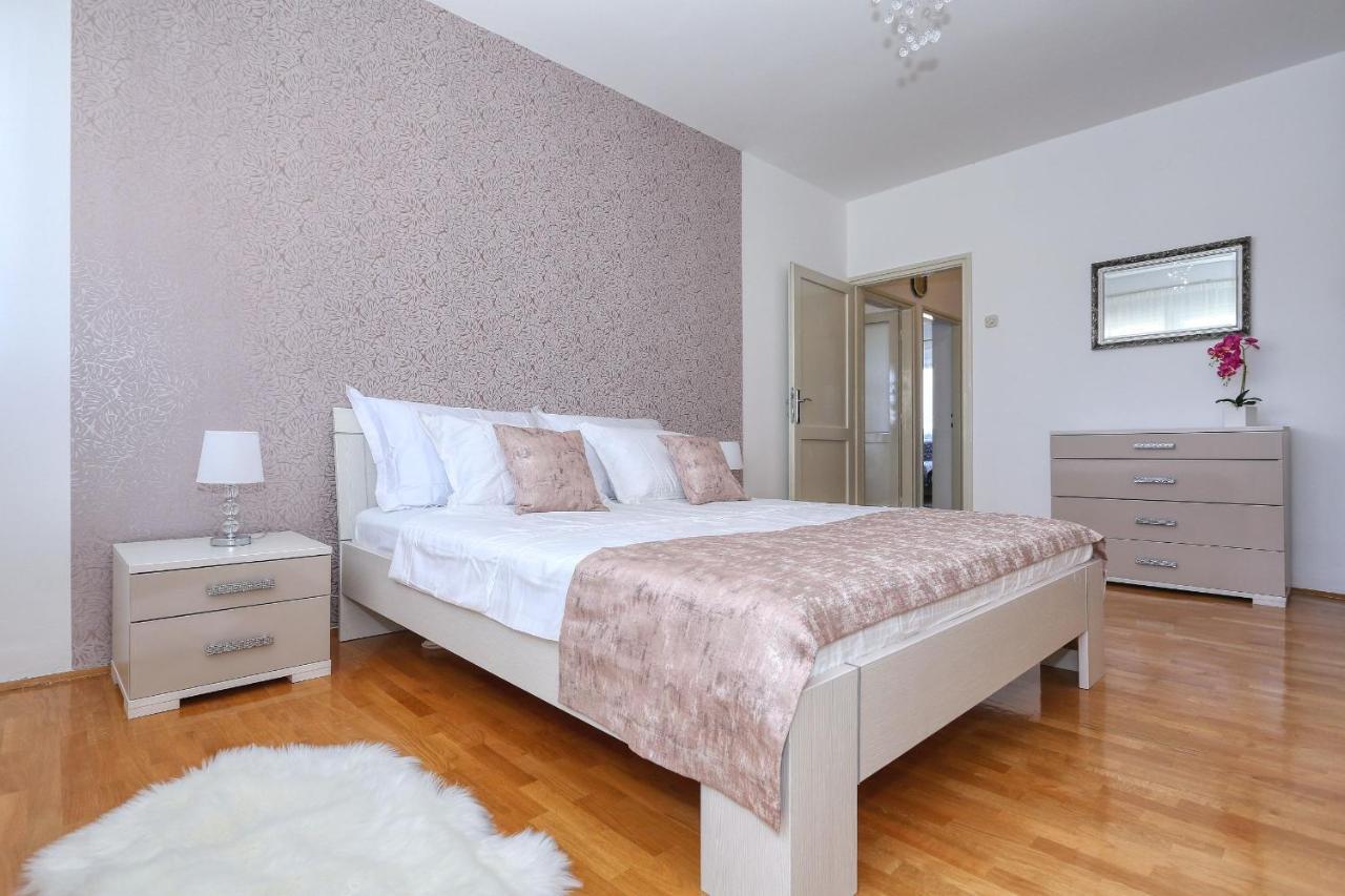 Rita Sea View Apartment 扎达尔 外观 照片