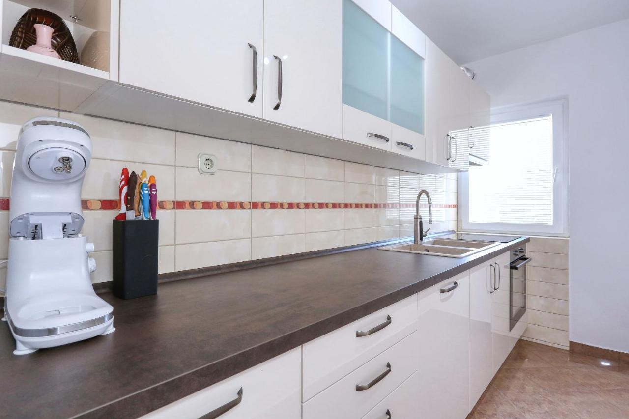 Rita Sea View Apartment 扎达尔 外观 照片